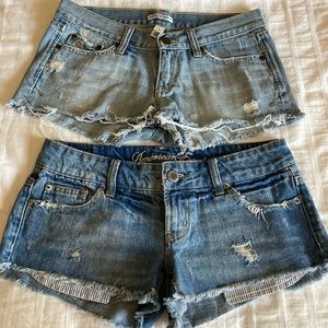 Bundle of 2 Shorts American Eagle and Abercrombie and Fitch
